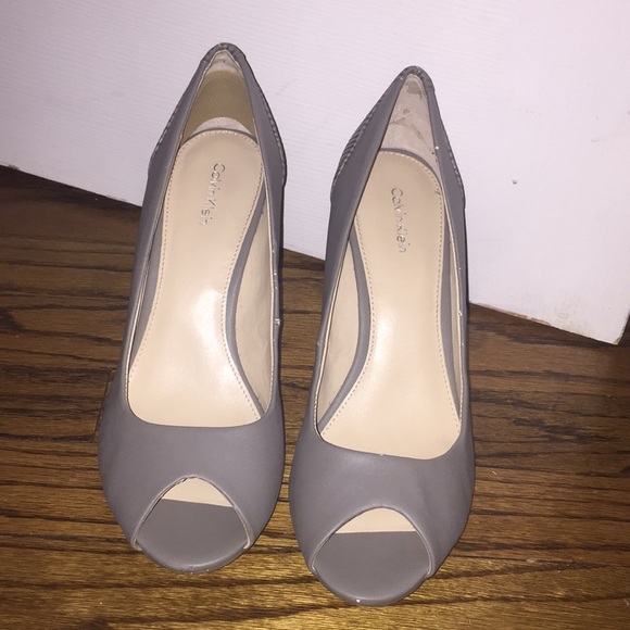 Calvin Klein Heels - Picture 3 of 4